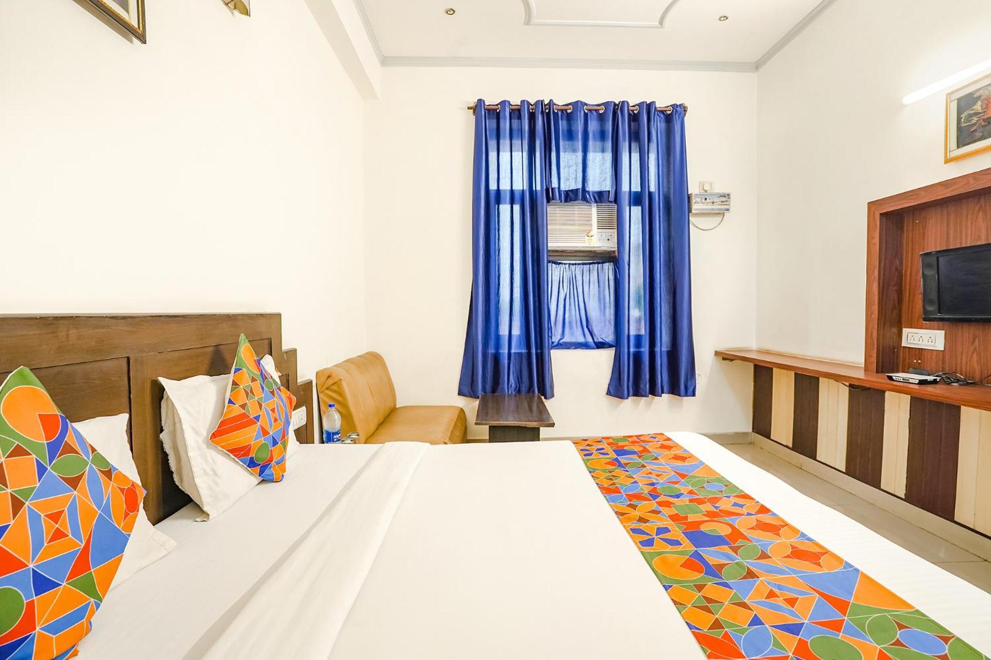 Fabhotel Prashant Palace Mysore Eksteriør bilde