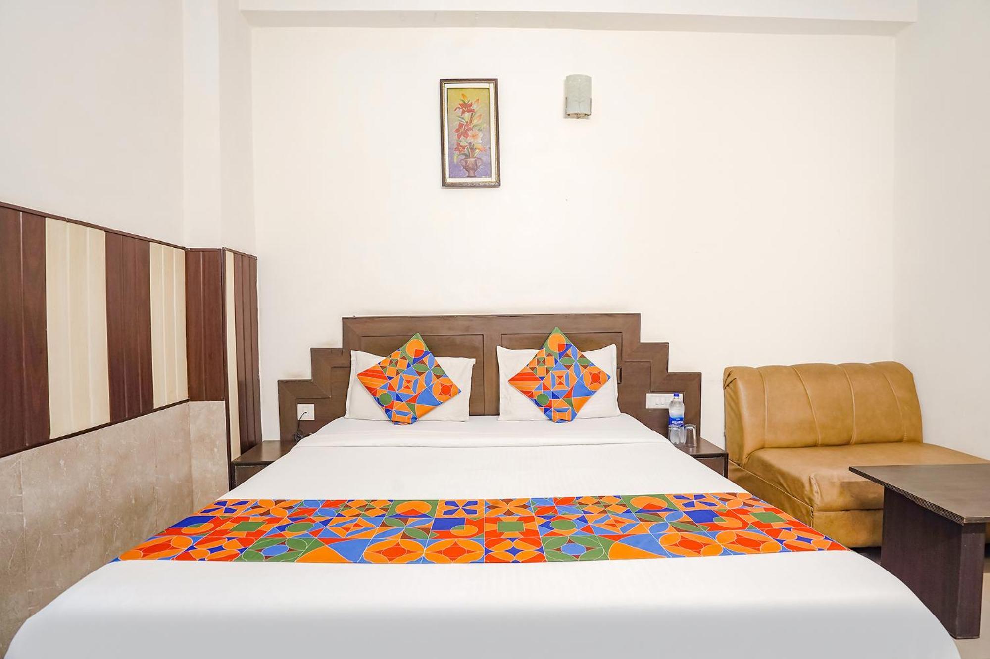 Fabhotel Prashant Palace Mysore Eksteriør bilde