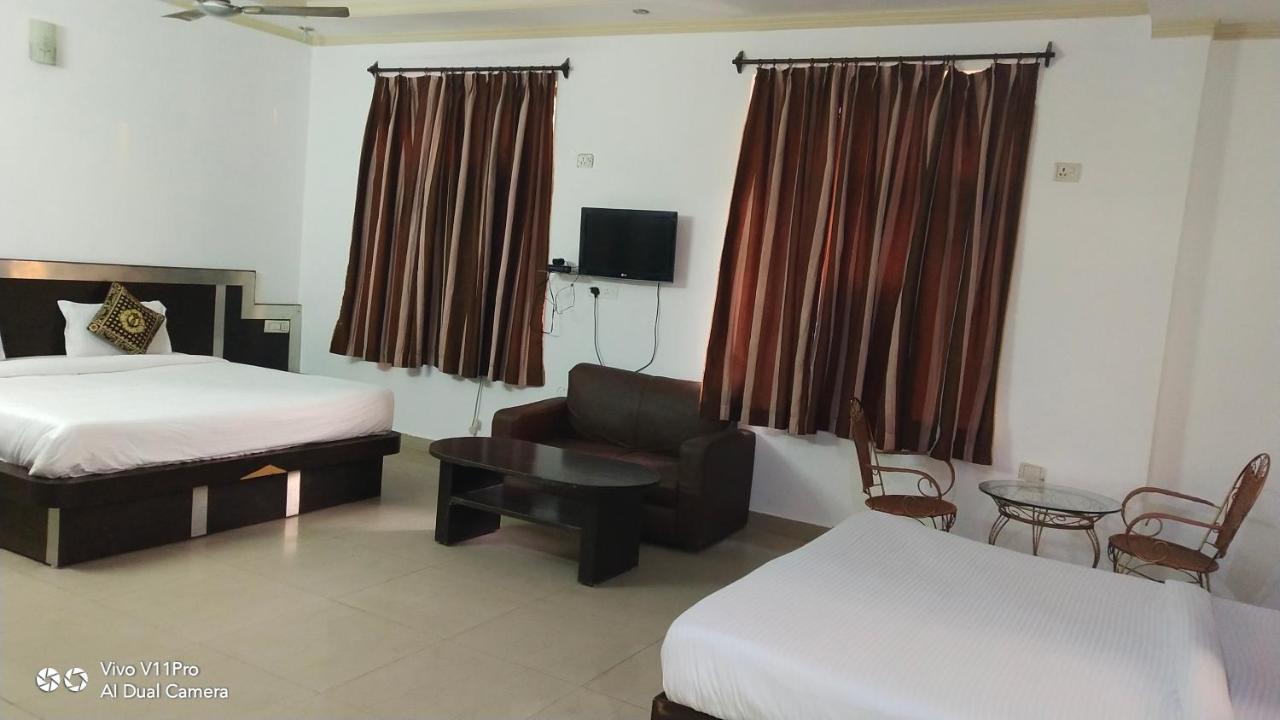 Fabhotel Prashant Palace Mysore Eksteriør bilde